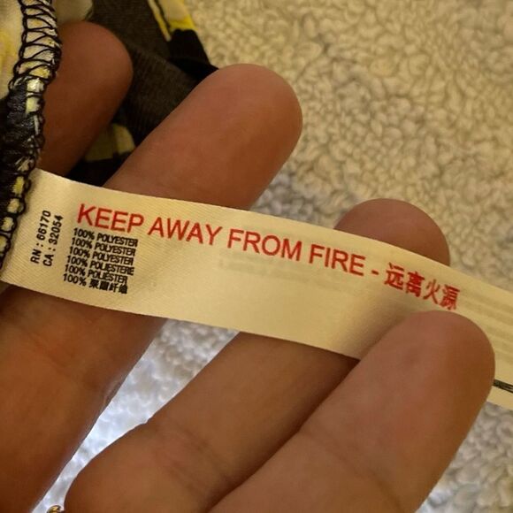 FREE PEOPLE Hot Take Floral Printed Cami in Black Combo.Size S - Picture 13 of 14